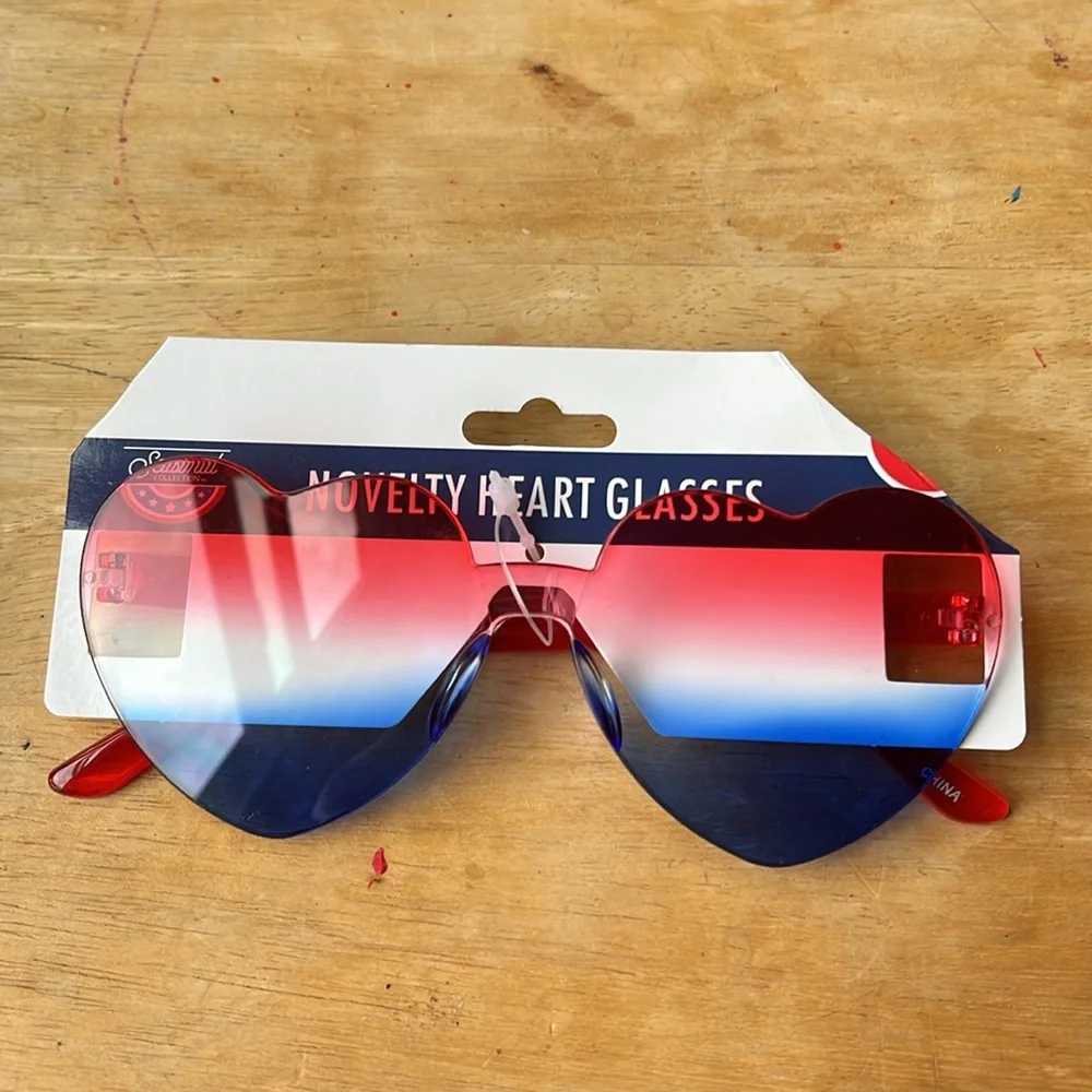 Novelty Heart Glasses - Red and Blue